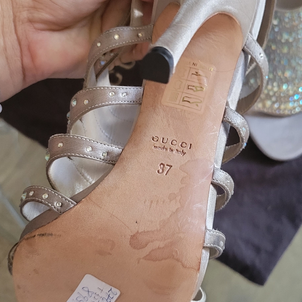 Gucci heels satin fabric and Swarovski - Picture 3 of 7